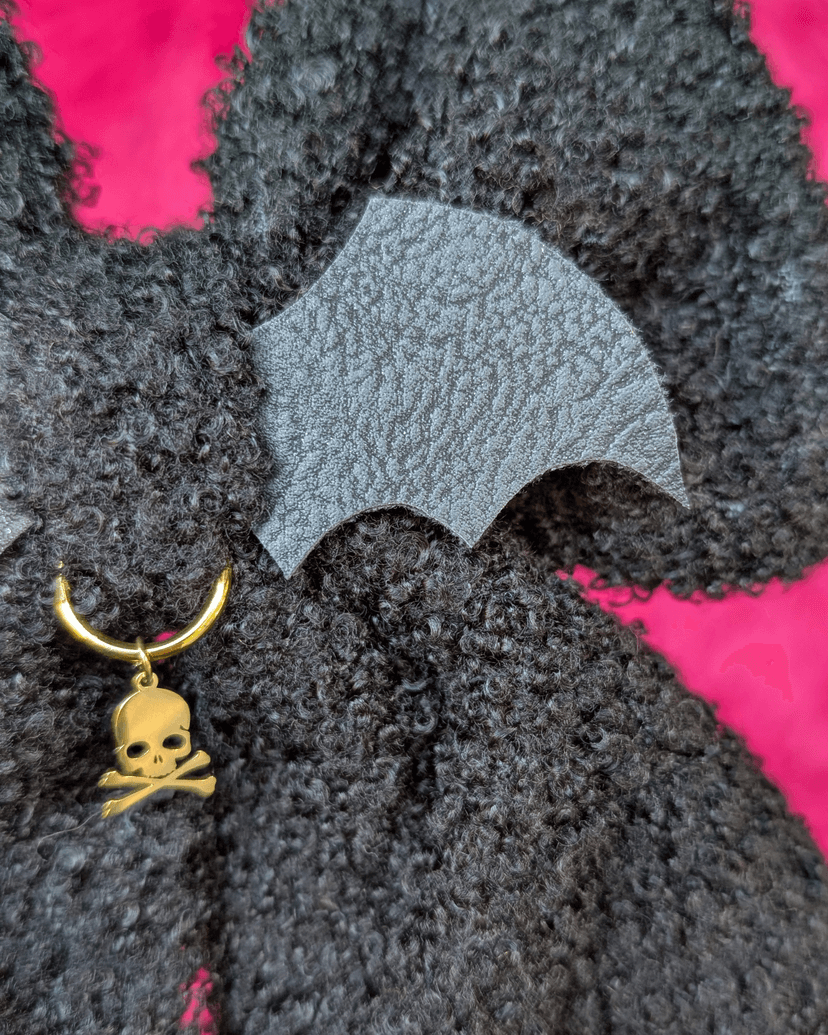 Black Sherpa Halloween Bow with Gold Skull Charm
